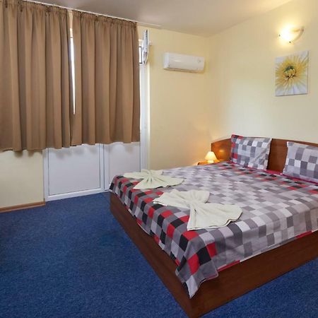 Guest House Plechkarovi Ravda Luaran gambar