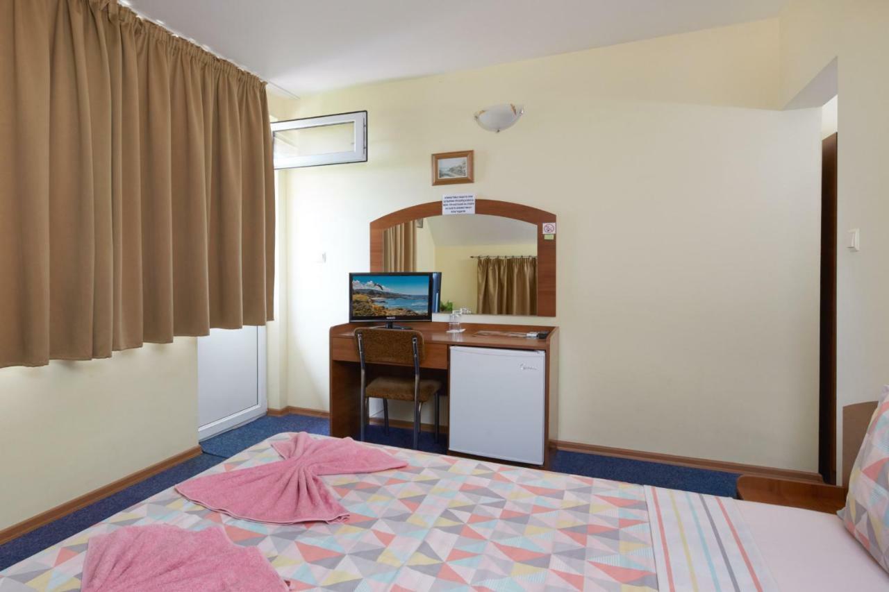Guest House Plechkarovi Ravda Luaran gambar