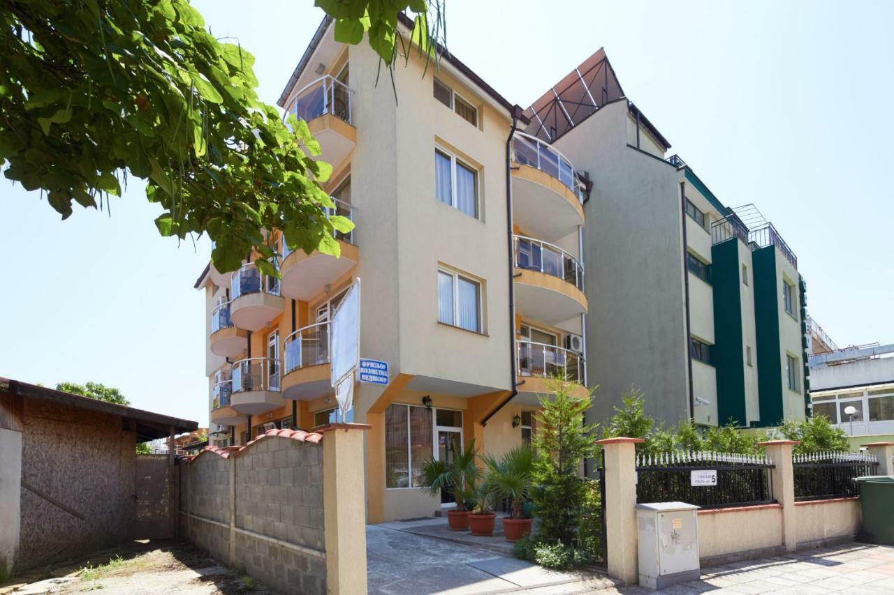 Guest House Plechkarovi Ravda Luaran gambar
